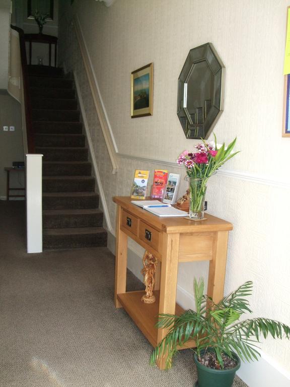 Granby House Hotel Ландъндо Екстериор снимка